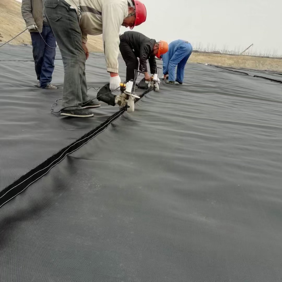 土工膜地下防水工程施工中應注意事項