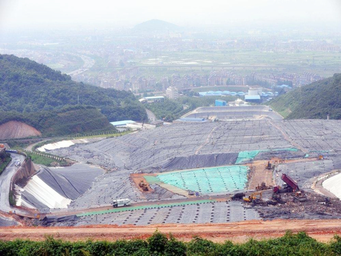 黑龍江五常垃圾填埋場.jpg