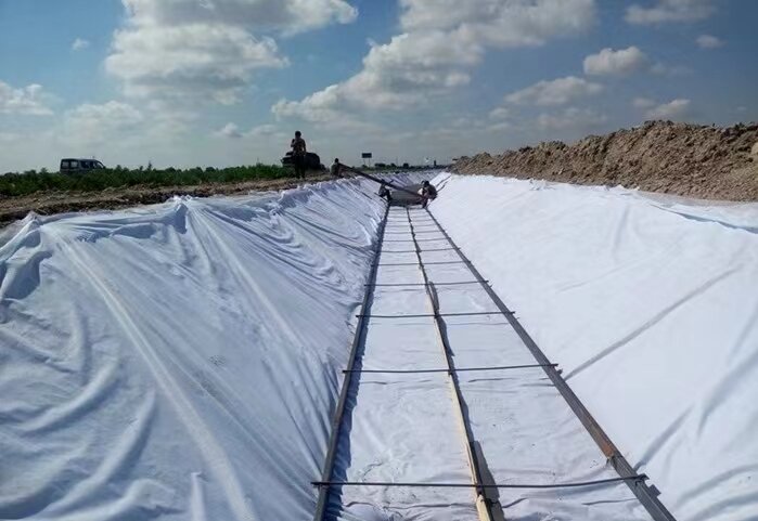 復合土工膜廣泛應用于各類型防滲工程中